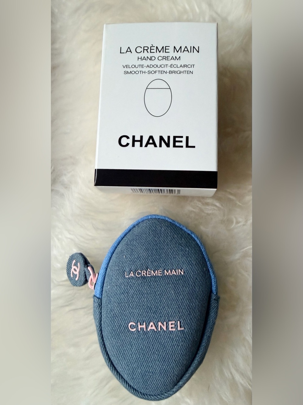 POUCH ONLY Chanel La Crème Main Hand Cream Limited Edition Denim. NEW in Bag/Box - Picture 5 of 16
